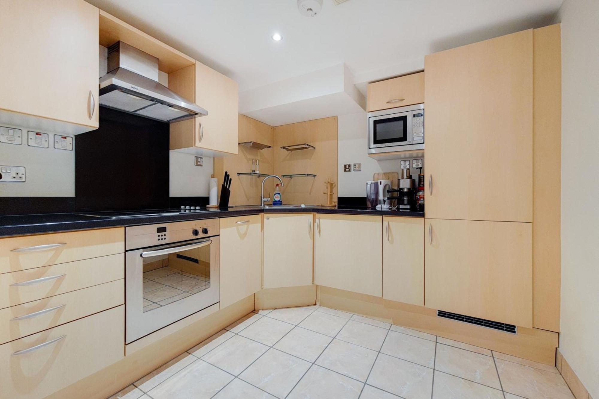 South Kensington - Point West Residences London Ngoại thất bức ảnh